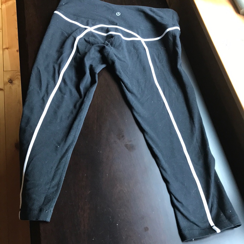 Lululemon size 8 Capri🌺